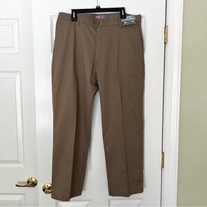 Wrangler Comfort Flex flat front khaki pants NWT 36